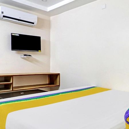 Itsy By Treebo - Vardhan Stay Inn Tirupati Luaran gambar